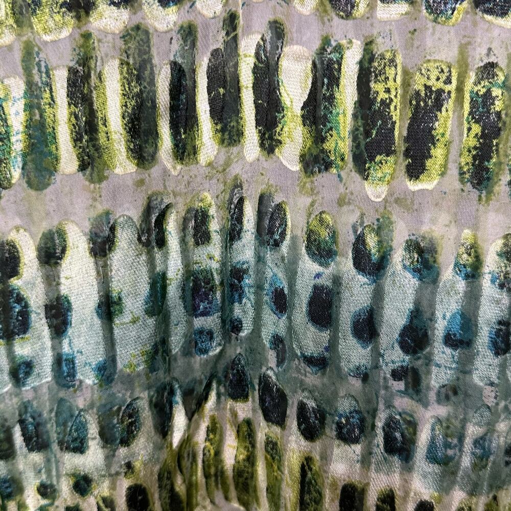 Chico’s Size 2 Large Sheer Art to Wear Whimsical Green Ombre Split Neck Blouse L - Picture 2 of 7